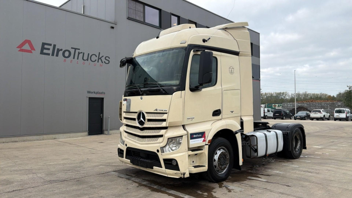 Mercedes-Benz--Actros 1845