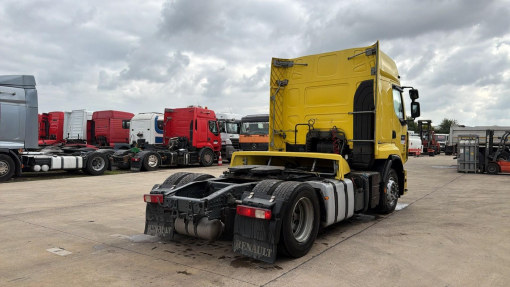 Renault--Premium 450 DXI