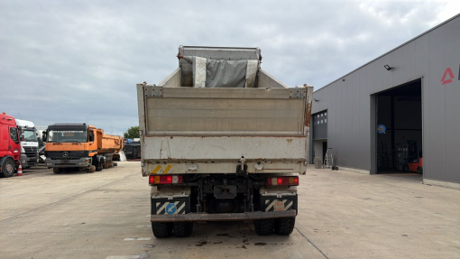 Mercedes-Benz--Actros 3246