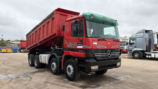 Mercedes-Benz--Actros 4143