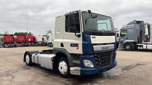 DAF--CF 440