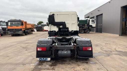 DAF--CF 440