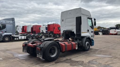 Renault--Premium 400