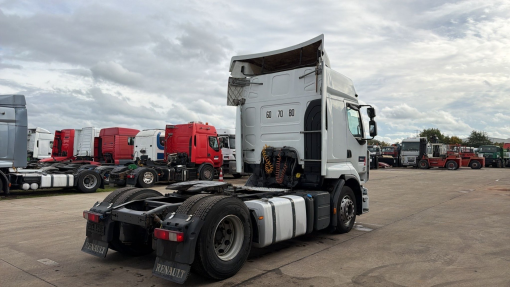 Renault--Premium 450 DXI