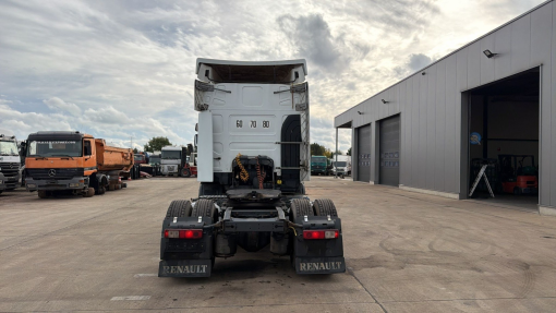 Renault--Premium 450 DXI