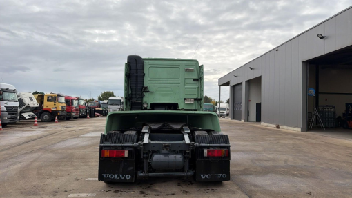 Volvo--FH 12.380