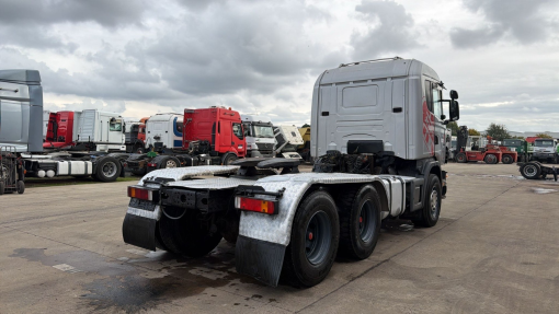 Scania--R164-480