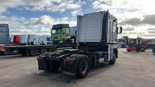 Renault--Magnum 480 DXI