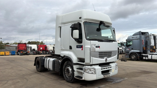 Renault--Premium 450