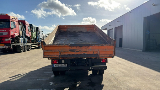 Mercedes-Benz--SK 814