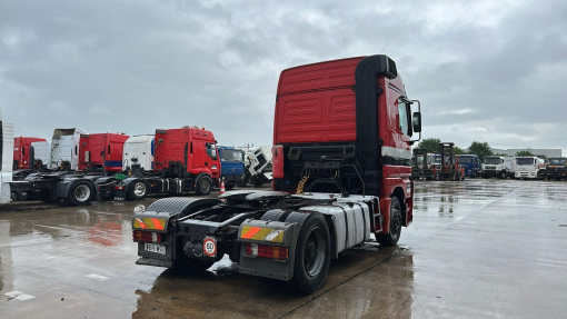 Mercedes-Benz--Actros 1840