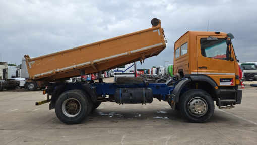 Mercedes-Benz--Atego 1928