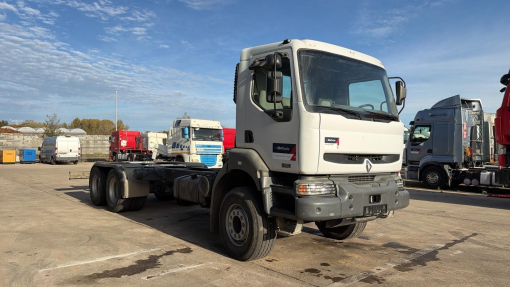 Renault--Kerax 320 DCI