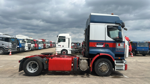 Renault--PREMIUM 410 DXI