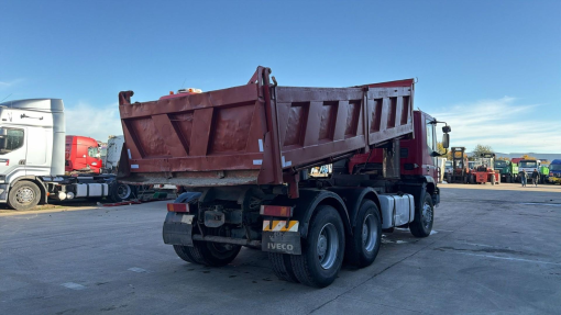 Iveco--Eurotrakker 260 E 34