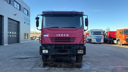 Iveco--Eurotrakker 260 E 34