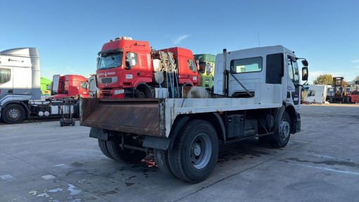 Renault--PREMIUM 260