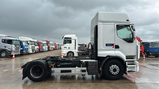 Renault--Premium 450