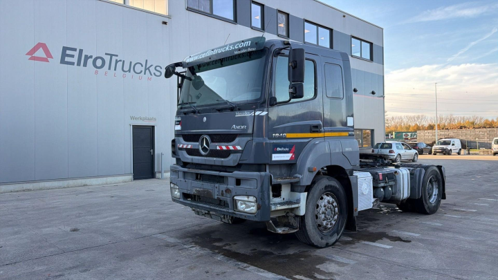 Mercedes-Benz--Axor 1940