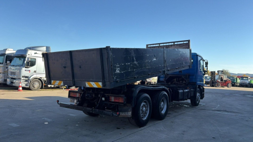 Mercedes-Benz--ACTROS 2535