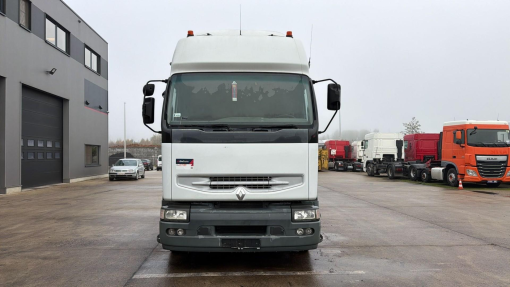 Renault--Premium 370