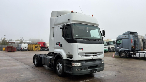 Renault--Premium 370