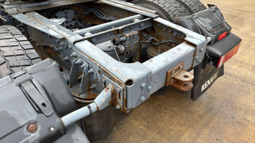 Renault--Premium 370