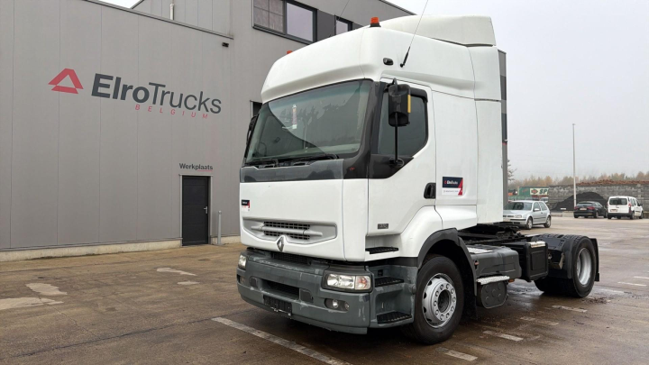 Renault--Premium 370