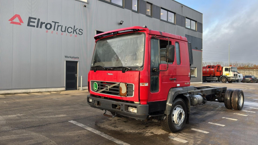 Volvo  FL 220