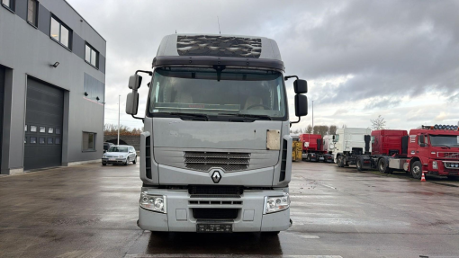 Renault--Premium 450