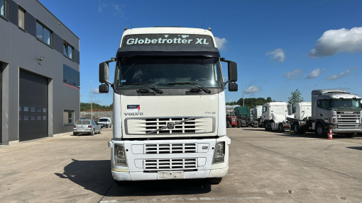 Volvo--FH 460