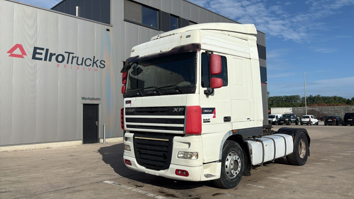 DAF--105 XF 460