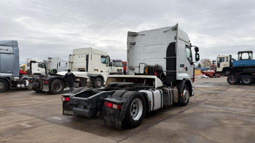 Renault--Premium 460 DXI