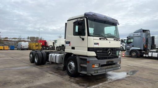 Mercedes-Benz--ACTROS 2535