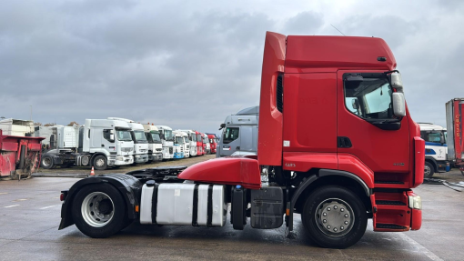 Renault--Premium 460 DXI