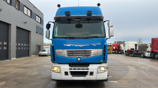 Renault--Premium 450