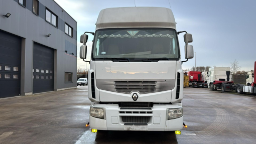 Renault--Premium 450