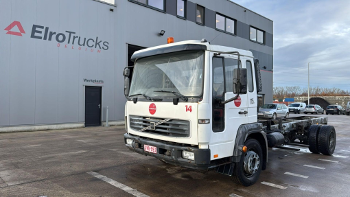 Volvo  FL 220