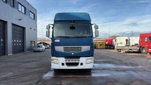 Renault--Premium 450 DXI
