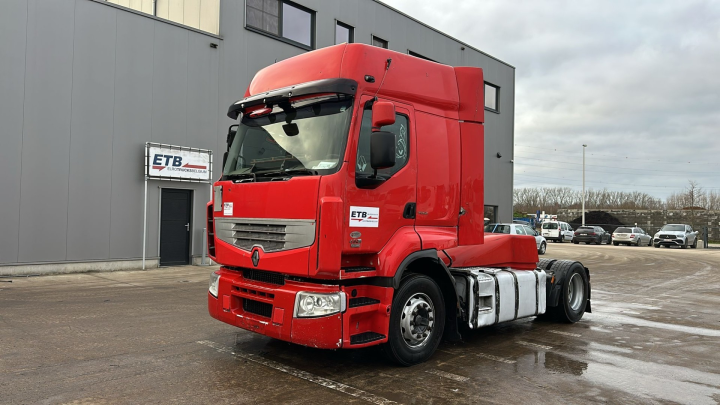 Renault--Premium 450