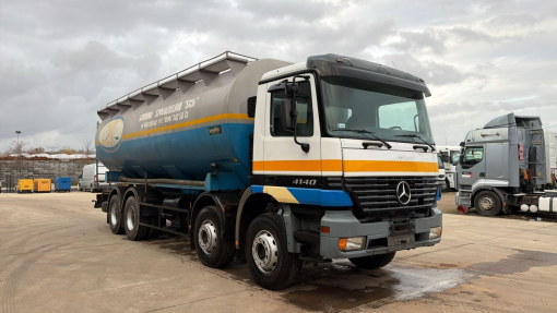 Mercedes-Benz--actros 4140