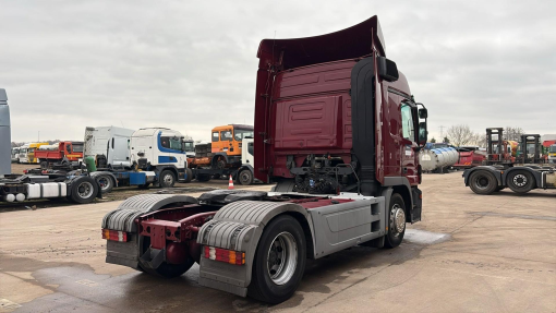 Mercedes-Benz--Actros 1841