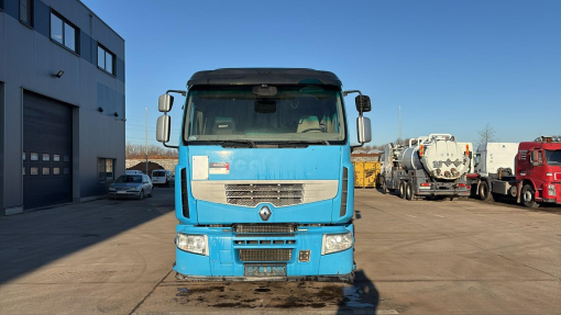 Renault--Premium 450 DXI