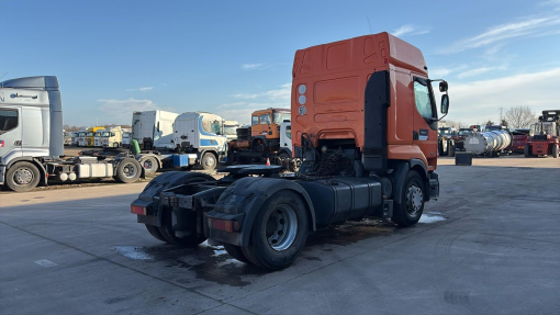 Renault--Premium 420