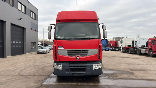 Renault--Premium 450 DXI
