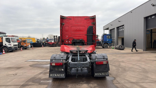 Renault--Premium 450 DXI