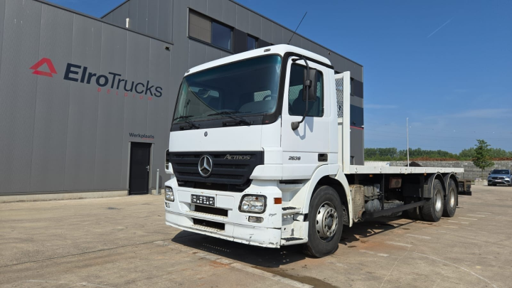 Mercedes-Benz--Actros 2636