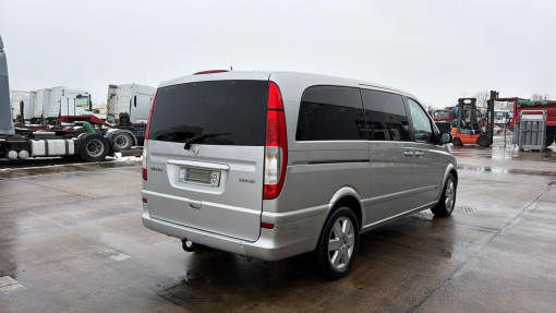 Mercedes-Benz-Viano-3.0 CDI