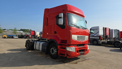 Renault--Premium 440