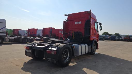 Renault--Premium 440